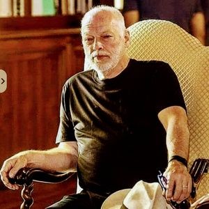 Meet your Posher, Douglas